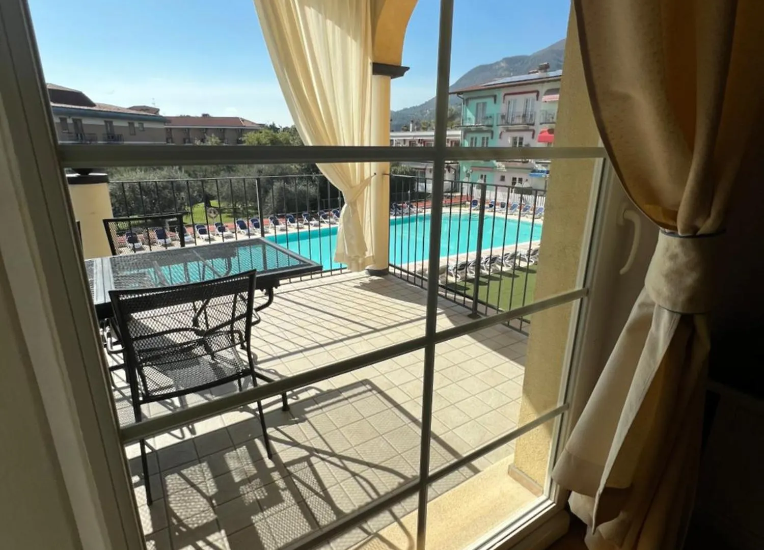 Giardino Dei Colori Camilla Pool Relax And Family Friendly Apartment Toscolano Maderno