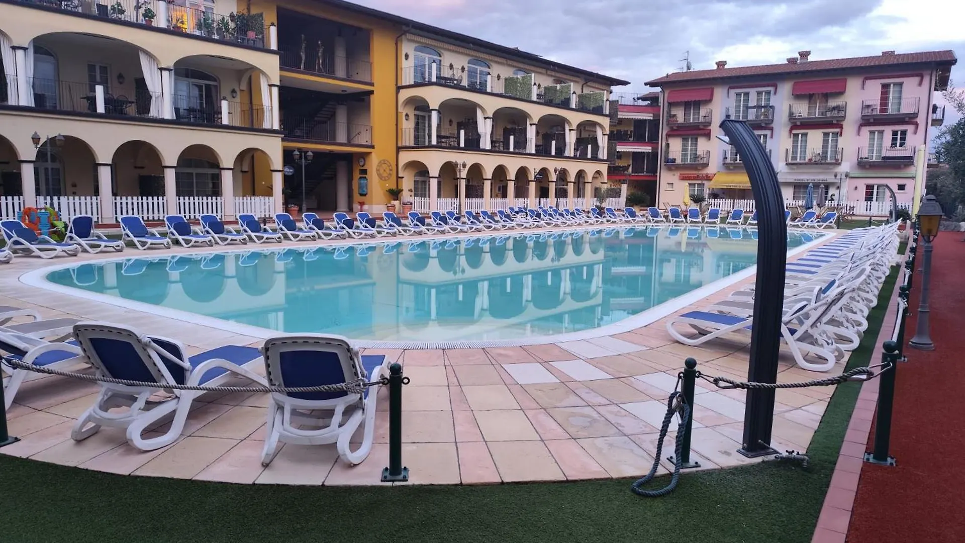 Giardino Dei Colori Camilla Pool Relax And Family Friendly Apartment Toscolano Maderno 0*,  Italy